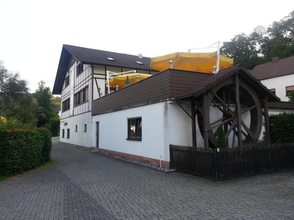 Zur Limbacher Muhle Pensionat Limbach  Exteriör bild